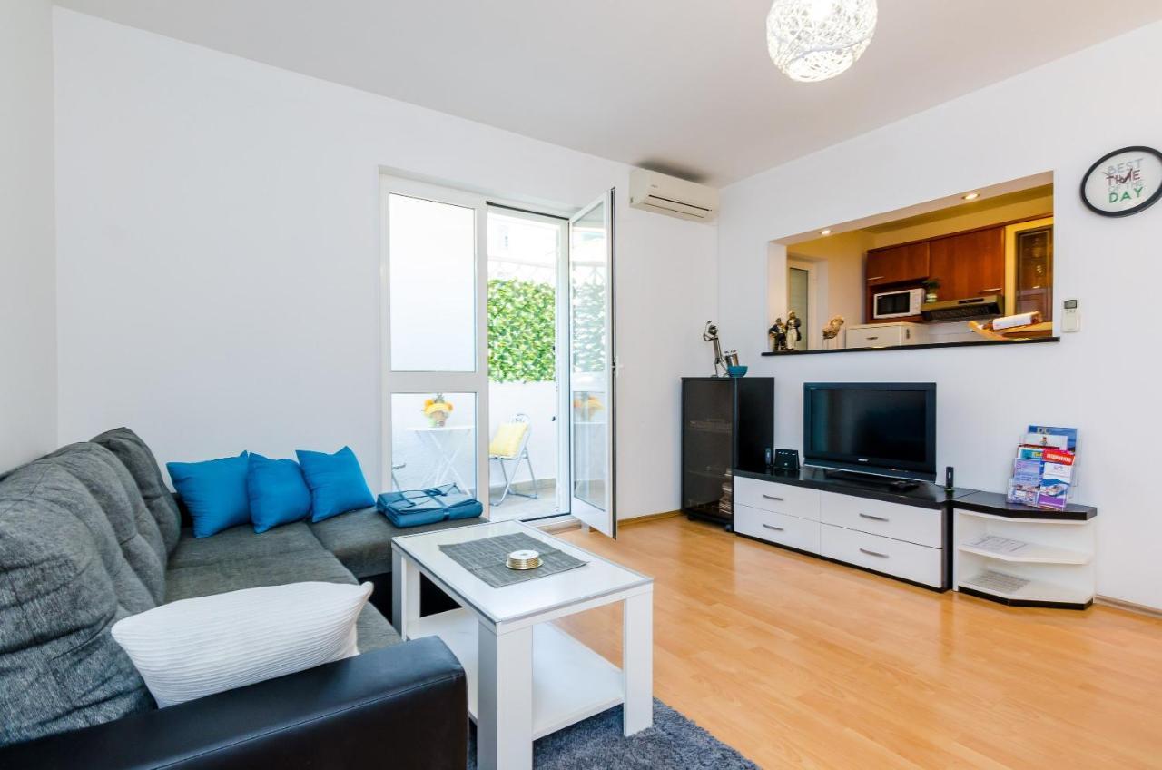 Apartment Antej *
